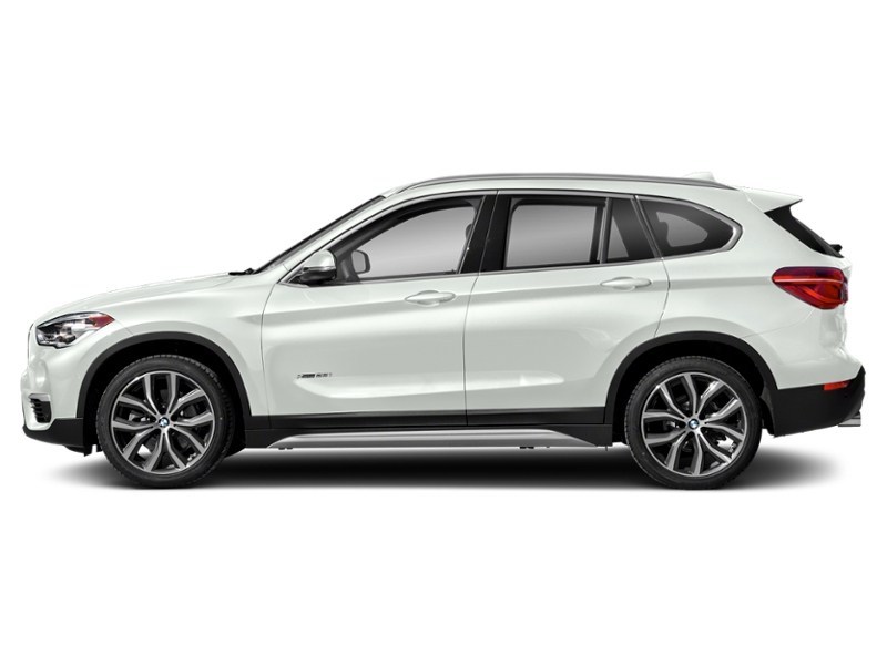 2018 BMW X1 xDrive28i Alpine White  Shot 3
