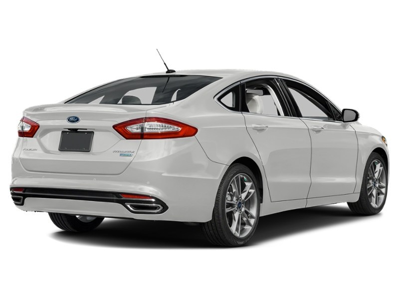 2016 Ford Fusion 4dr Sdn Titanium AWD White Platinum Metallic Tri-Coat  Shot 2