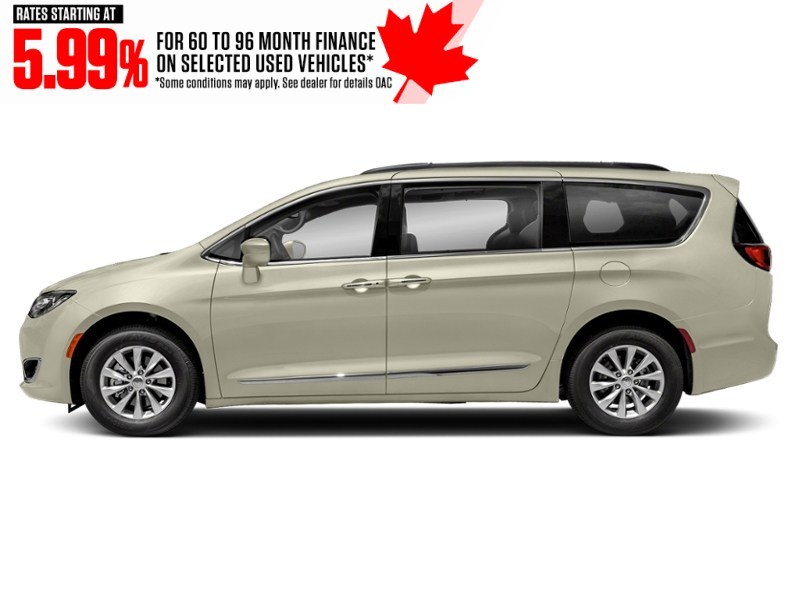 2017 Chrysler Pacifica 4dr Wgn Limited Tusk White  Shot 3