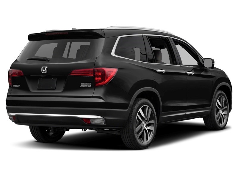 2017 Honda Pilot 4WD 4dr Touring Crystal Black Pearl  Shot 12