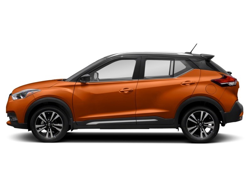 2020 Nissan Kicks SR FWD Monarch Orange/Super Black  Shot 39
