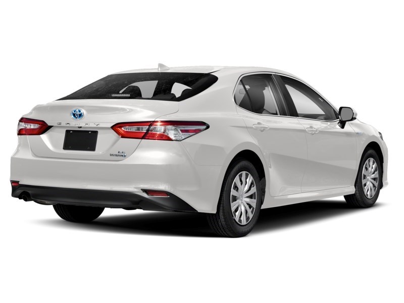 2018 Toyota Camry Hybrid LE Auto Alpine White  Shot 8