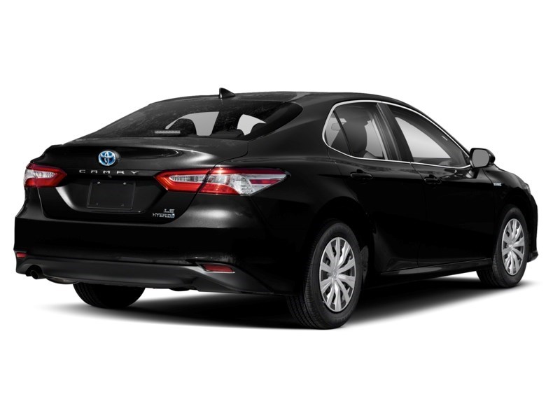 2018 Toyota Camry Hybrid LE Auto