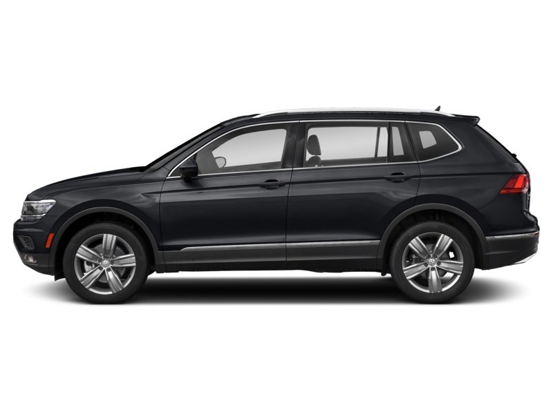 2021 Volkswagen Tiguan Highline 4MOTION Deep Black Pearl  Shot 12