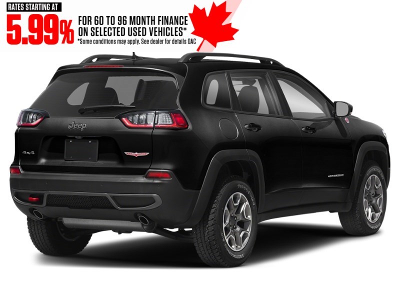 2020 Jeep Cherokee Trailhawk Elite 4x4 Diamond Black Crystal Pearl  Shot 2