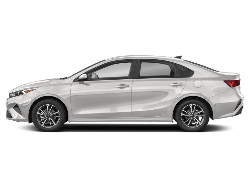 2023 Kia Forte LX IVT Snow White Pearl  Shot 5