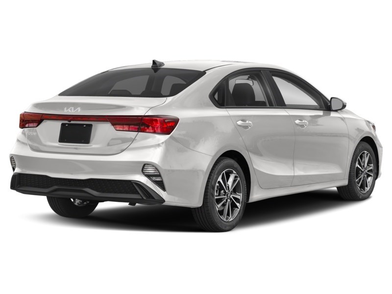 2023 Kia Forte LX IVT Snow White Pearl  Shot 6