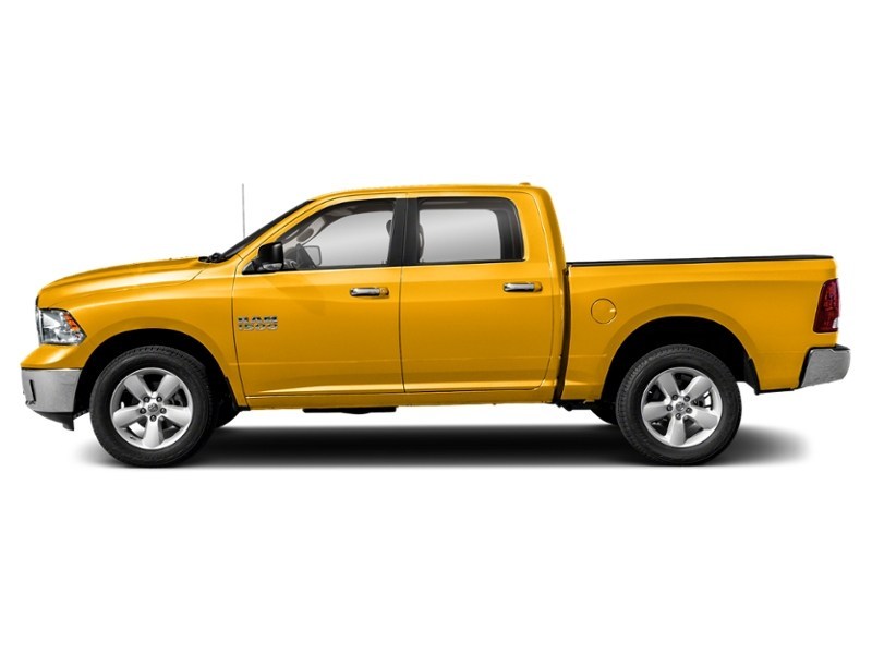 2022 RAM 1500 Classic SLT 4x4 Crew Cab 5'7" Box