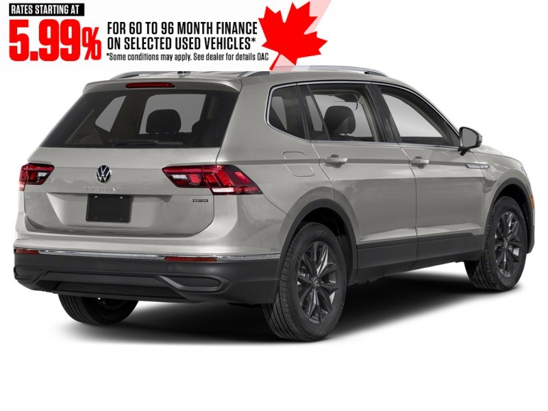 2022 Volkswagen Tiguan Comfortline 4MOTION Pyrite Silver Metallic  Shot 21