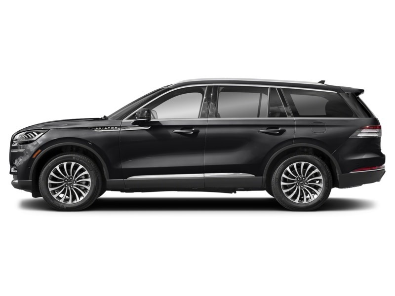 2023 Lincoln Aviator Reserve AWD Infinite Black Metallic Clearcoat  Shot 5