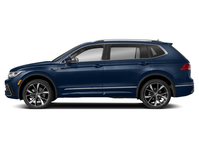 2023 Volkswagen Tiguan Highline R-Line 4MOTION Atlantic Blue Metallic  Shot 18