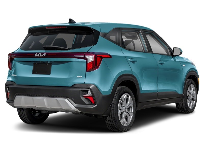 2024 Kia Seltos LX AWD Pluton Blue  Shot 14