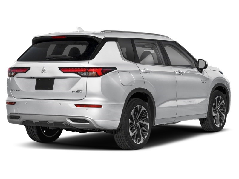 2025 Mitsubishi Outlander Plug-In Hybrid GT S-AWC Sterling Silver  Shot 2